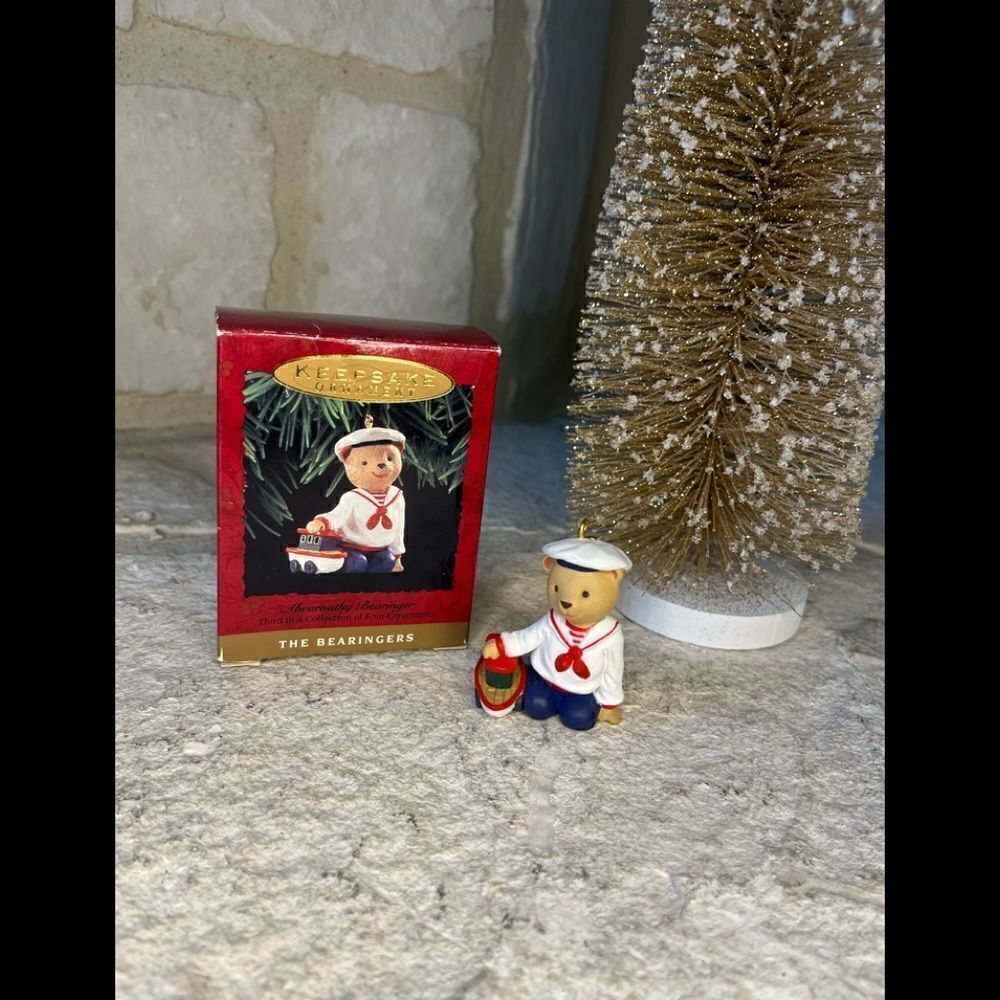 Hallmark keepsake ornament The Bearingers Abearnathy Bearinger